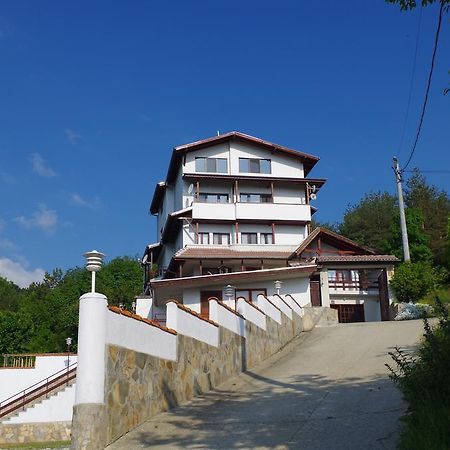 Family Hotel Diana Lyaskovo  Exterior photo