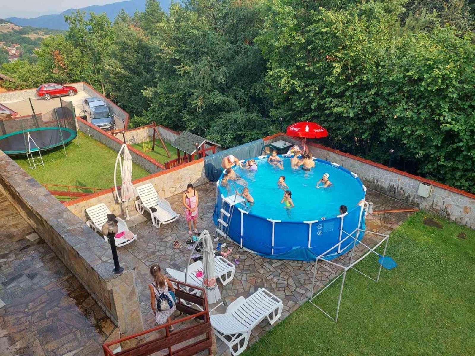 Family Hotel Diana Lyaskovo  Exterior photo