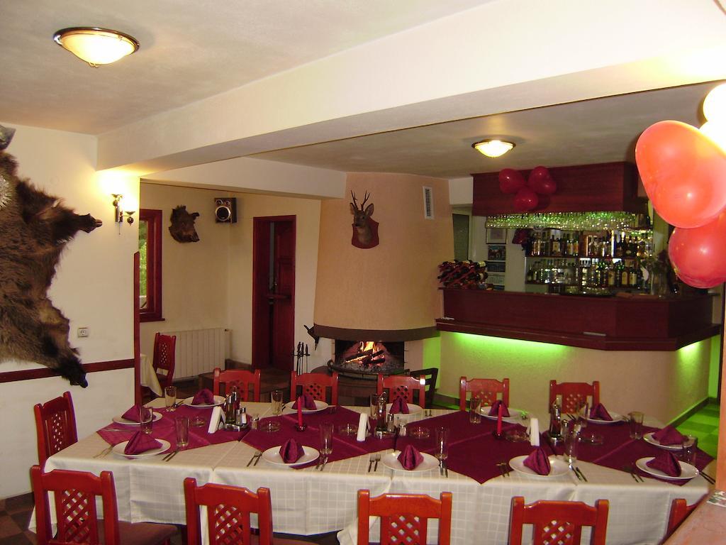 Family Hotel Diana Lyaskovo  Exterior photo
