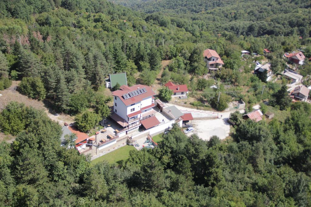 Family Hotel Diana Lyaskovo  Exterior photo